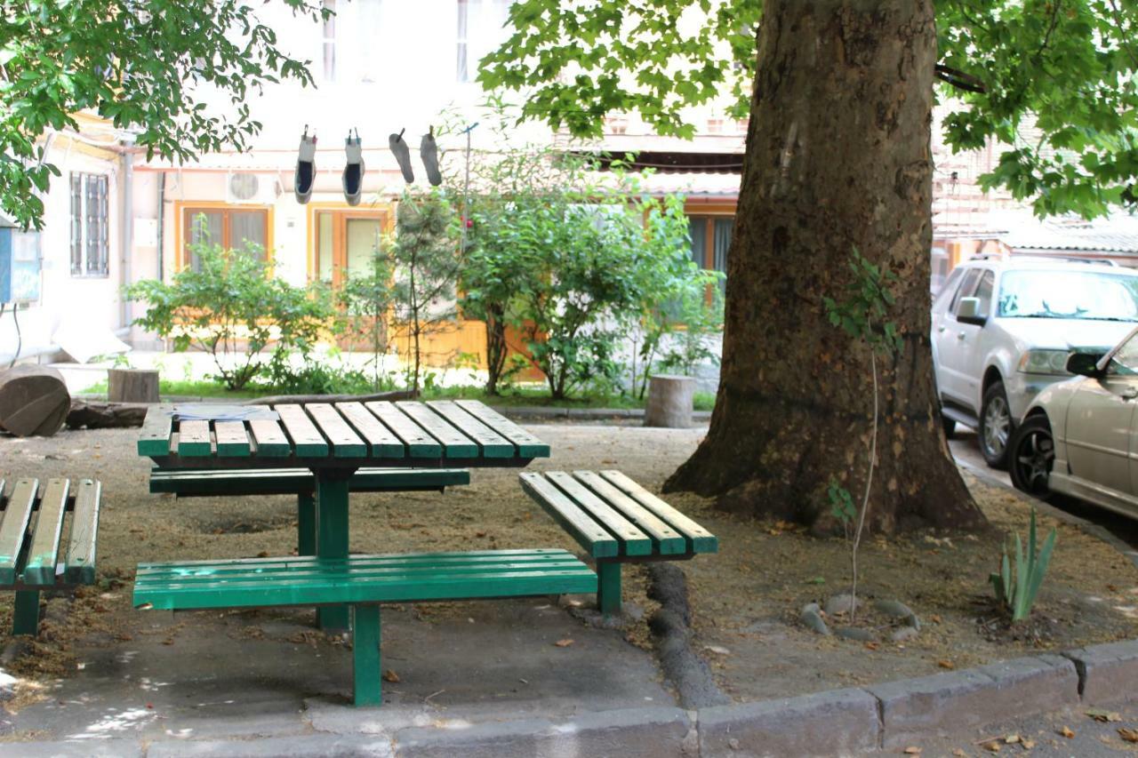 Apartamento Lui Lui Tiflis Exterior foto